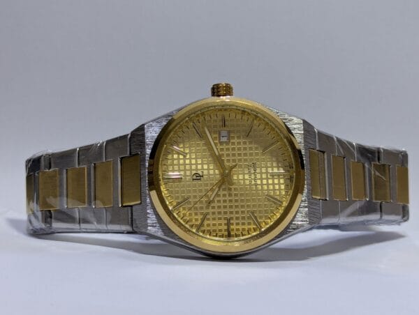 DL De Lawrence Watch | Golden Dial With Golden Two Tone DLQ-176GD