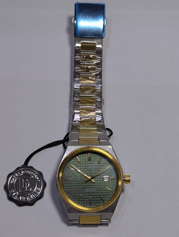 DL Green dail with golden two tone